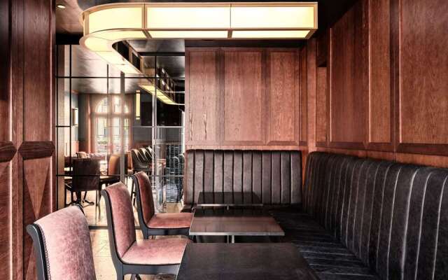 The Crown Krakow Center - Handwritten Collection ACCOR