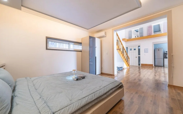 Hoengseong Withpet Village