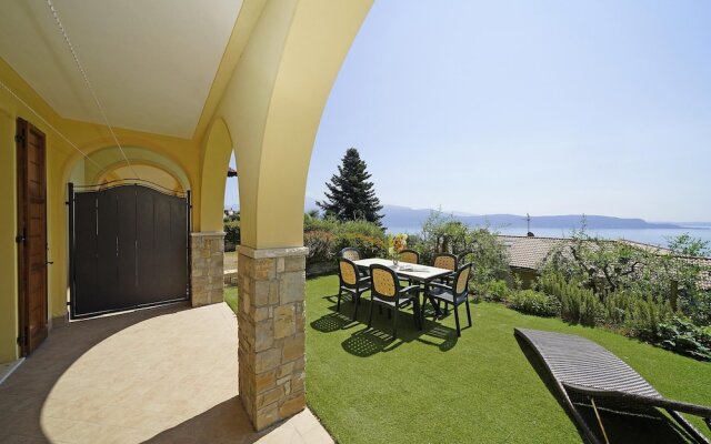 Villetta Enzo in Toscolano Maderno