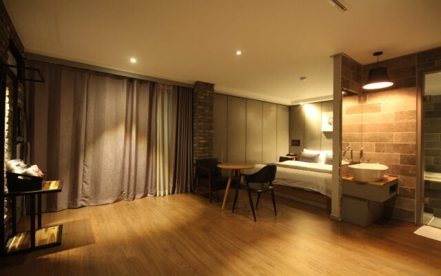 Gimhae Eobangdong Hotel The May
