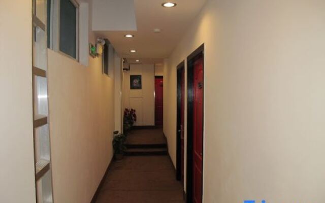 Xinchao Huari Hotel
