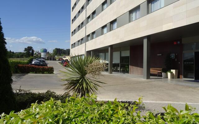 Holiday Inn Express Barcelona - Sant Cugat, an IHG Hotel