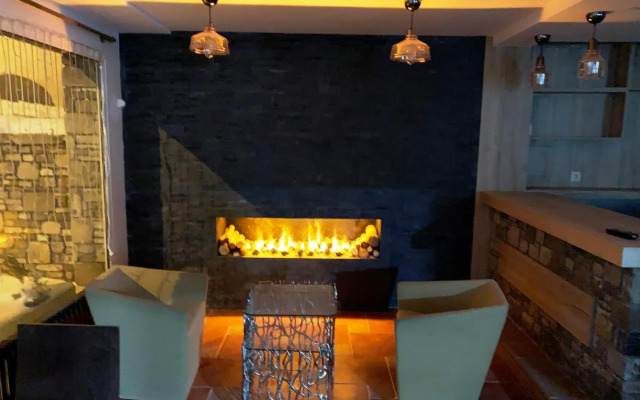 Somriu Hotel Vall Ski