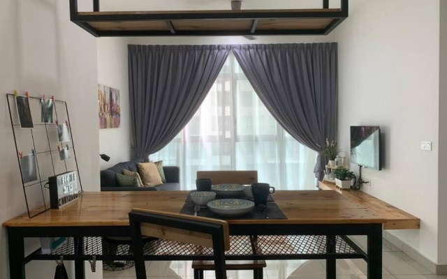 Hello Ruma, Conezion IOI City Mall Putrajaya, 2 rooms, Pool View – Guest Rooms – Putrajaya