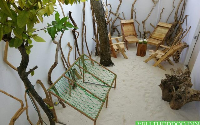 Veli Thoddoo Inn