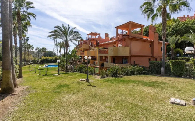 Plush Penthouse With Terrace