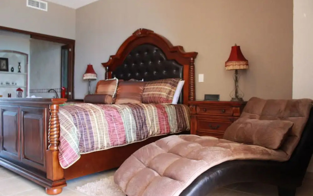 Sonoran Sky 2BR Upper 1104 by Casago