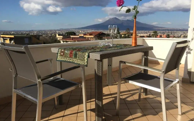 Secret pearl! Amalfi Coast, Pompei & Naples Free parking