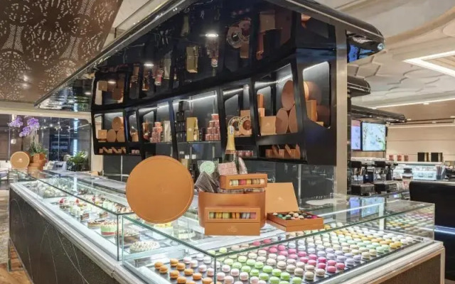 The Reverie Saigon Residential Suites