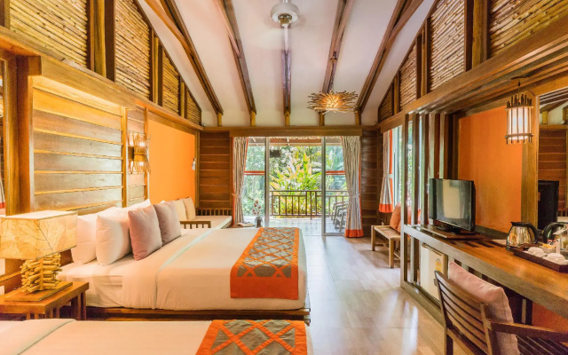 Home Phutoey River Kwai Hotspring & Nature Resort