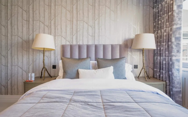 Regents Park Penthouse