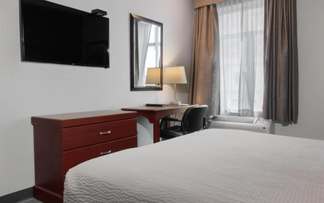 Days Inn by Wyndham Hamilton