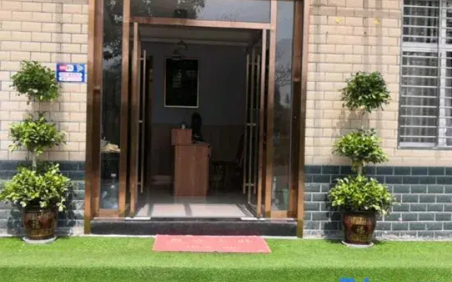 Longjing Hotel