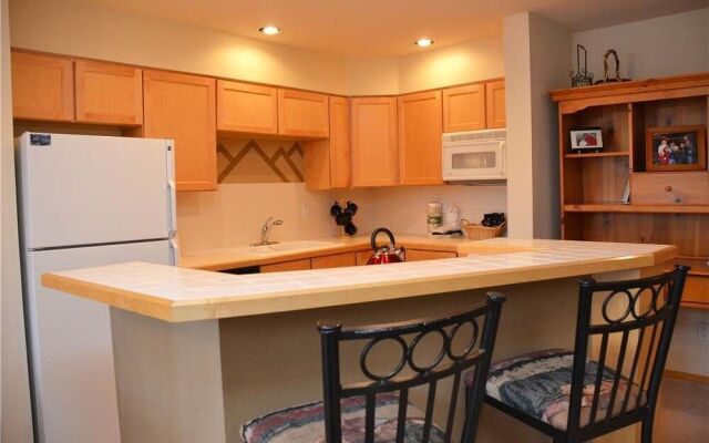 Chimney Ridge Townhomes Unit 504 by RedAwning