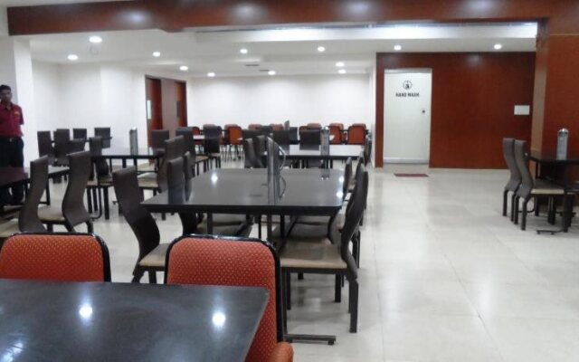 Hotel Bhimas Paradise