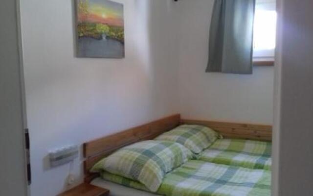 Apartma Javoršček