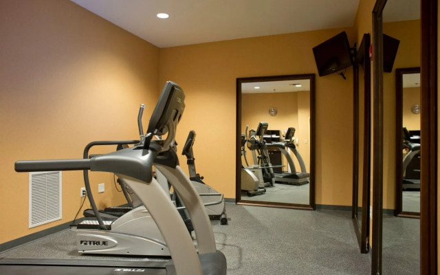 Holiday Inn Express Hotel & Suites Prattville South by IHG