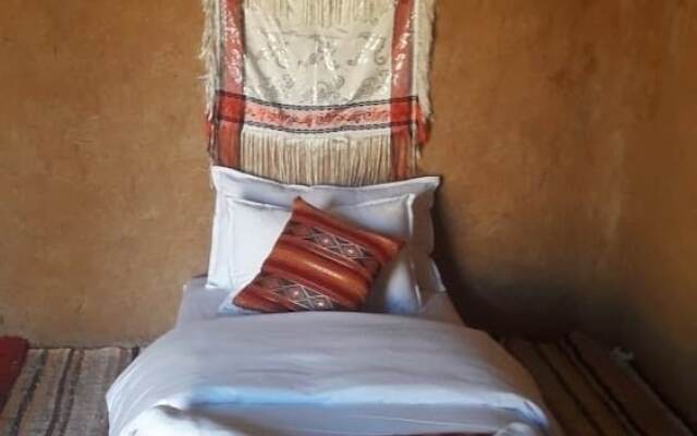 Sahara Camp & Camel Trek