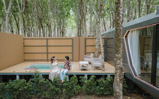 Timber Society Boutique Hideaway