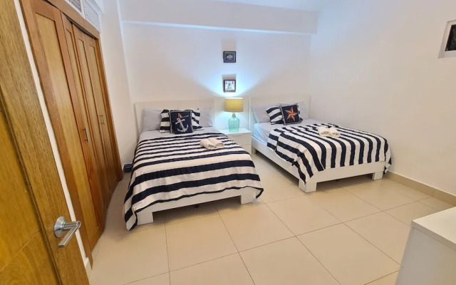 Las Olas by Destinos 1A