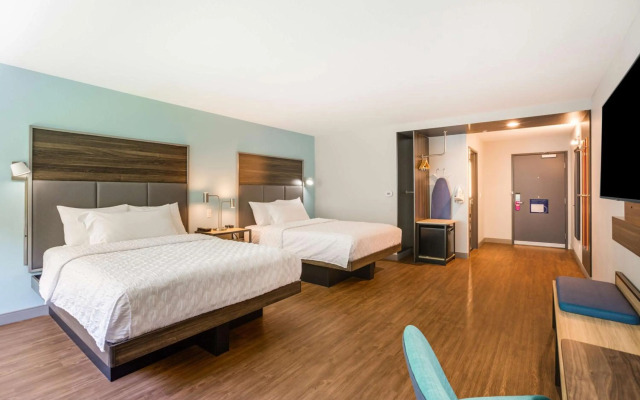 Tru by Hilton Saint Joseph