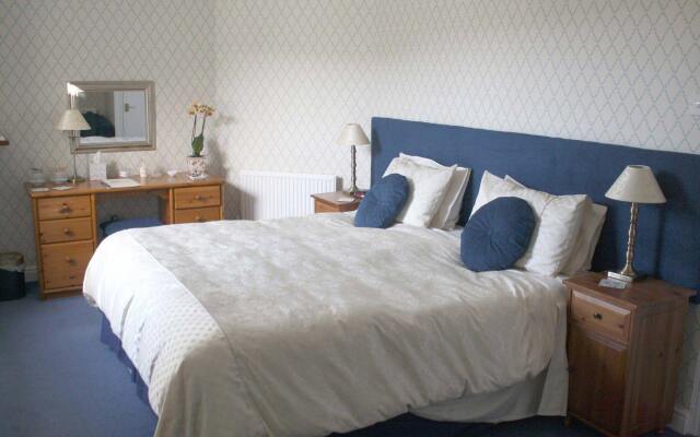 Edale House
