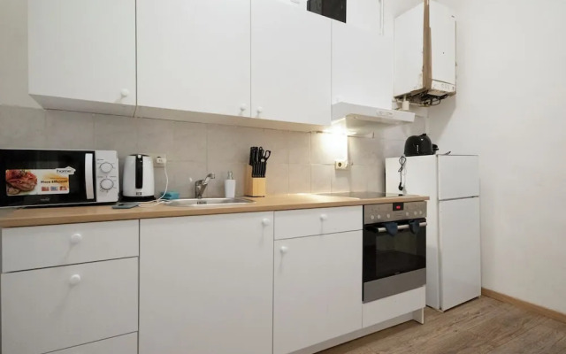 2BR Apt Near Stadthalle