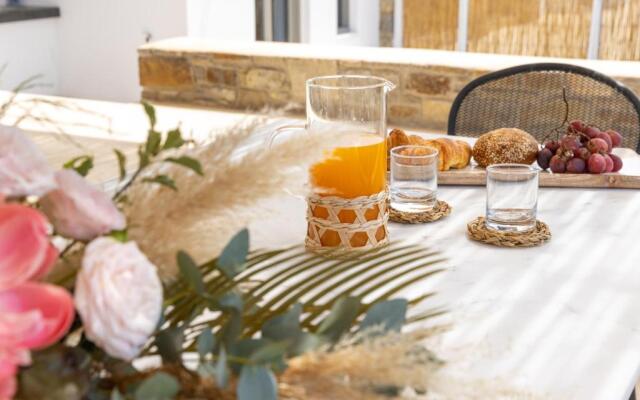 Eneos Villa #1 Pool & Sea View, Paros
