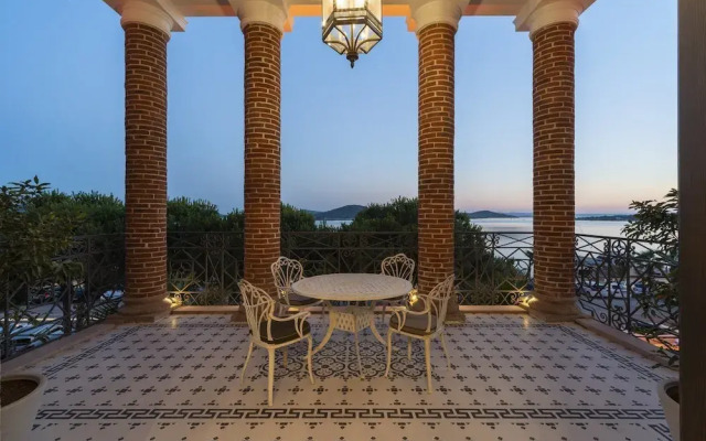 Cunda Despot Evi