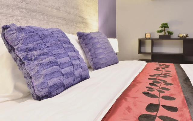 The Tamnan Pattaya Hotel & Resort