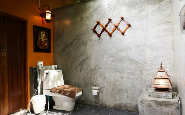 Kaengkrachan Boathouse Paradise Resort