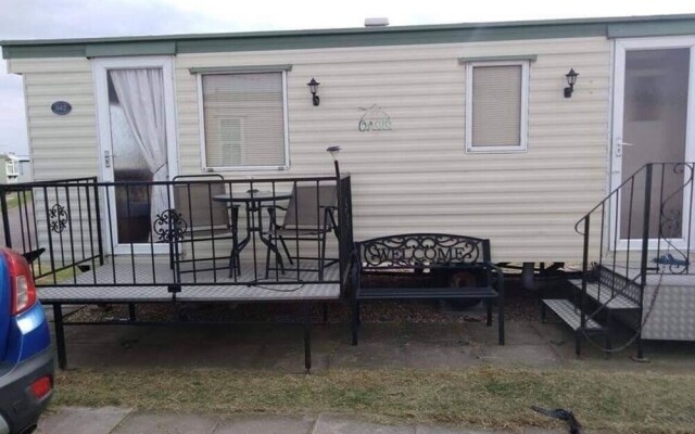 Beautiful 2-bed Caravan in Ingoldmells
