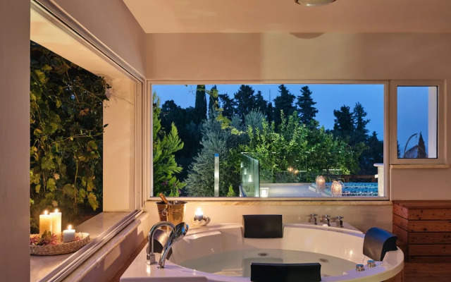 Living Waters Retreat House and B&B