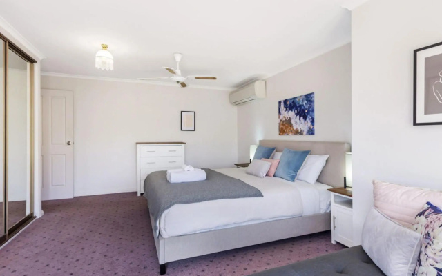 Rose Retreat – Guest Rooms – Port Fairy