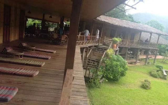 Karen Hill Tribe Lodge