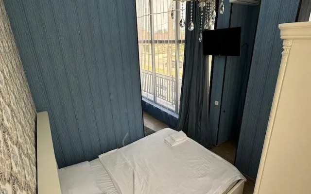 Ai̇si̇ Hotel