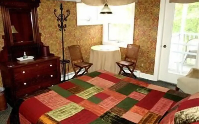 Sylvan Inn Bed & Breakfast