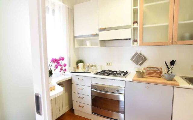 Romantic Flat near Metro Flaminio&Popolo