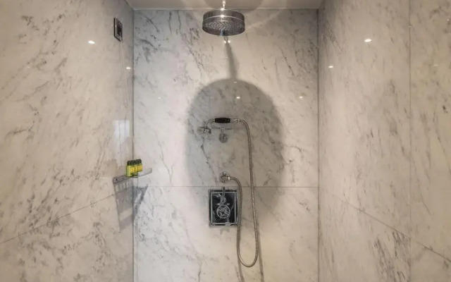 The Bank Hotel Istanbul, a Member of Design Hotels