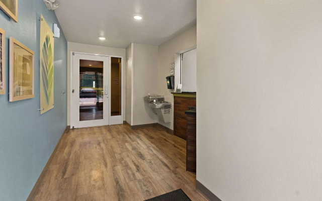 WoodSpring Suites Macon West I-475