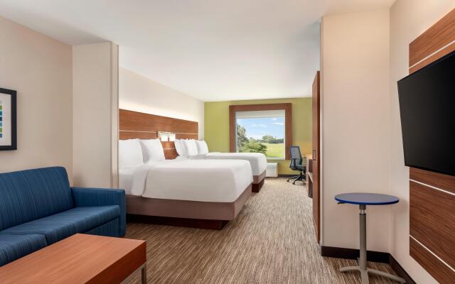 Holiday Inn Express Inn & Suites Searcy by IHG