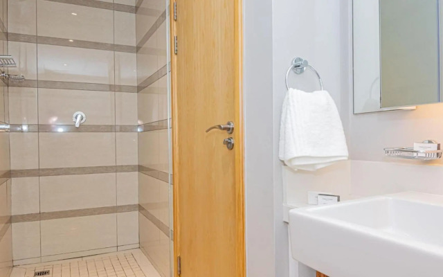 Pearls Studio - Sea Facing