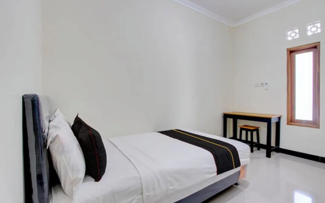 Hotel O near Plaza Ambarukmo formerly – Guest Rooms – Banguntapan