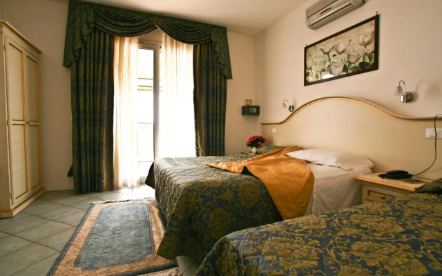 Hotel Elpiro