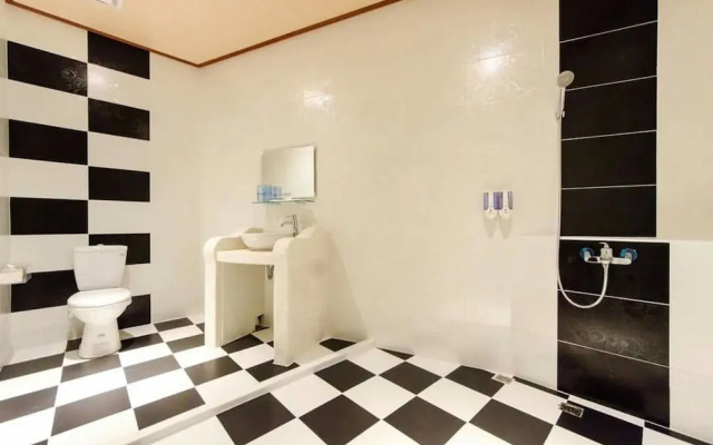 No. 18 Inn