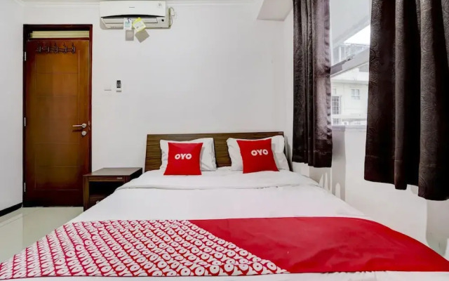 Collection O 90205 Queen Rent Apartment Gateway Pasteur