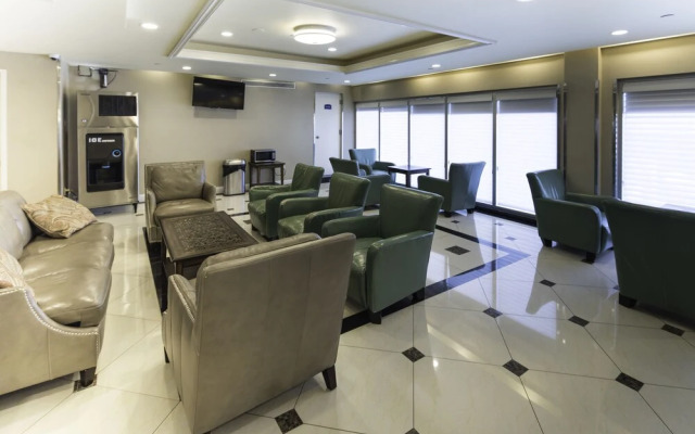 Howard Johnson by Wyndham Long Island City