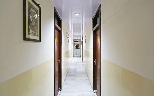 OYO 9628 Hotel Fort