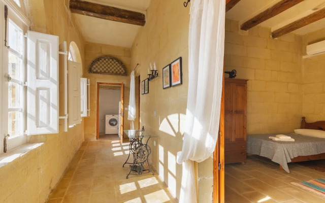 Bebbuxija Pool Farmhouse Gozo