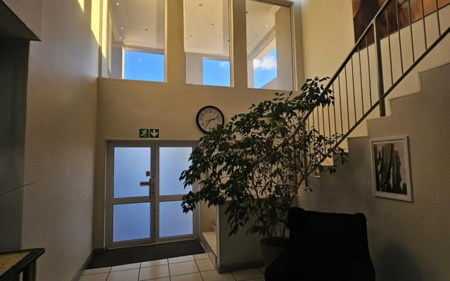 Lion Lodge